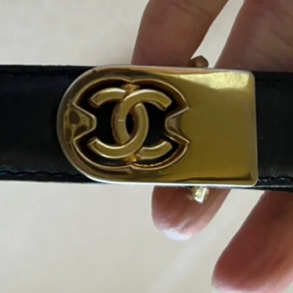 ❌SOLD Chanel Vintage leather CC belt - Picture 6 of 10